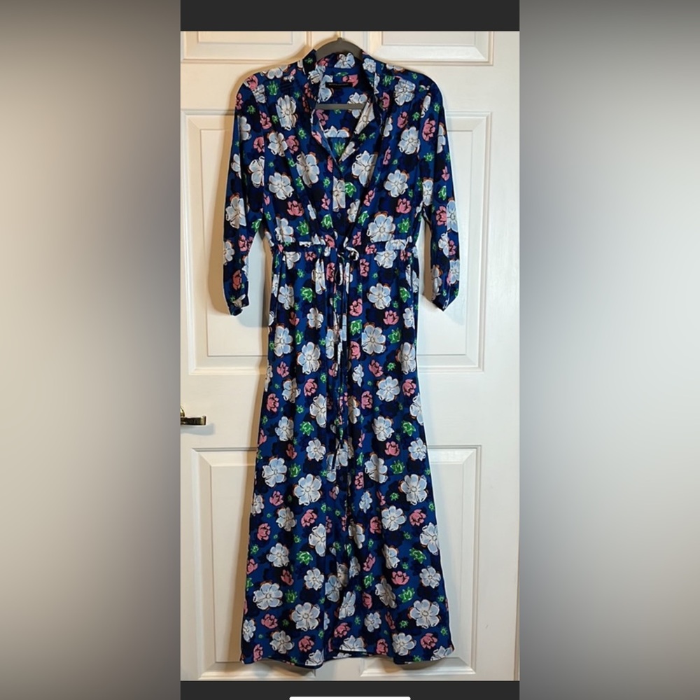 Beautiful spring summer maxi dress.